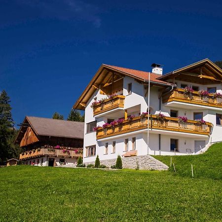 Perchnerhof Apartment Terento Bagian luar foto