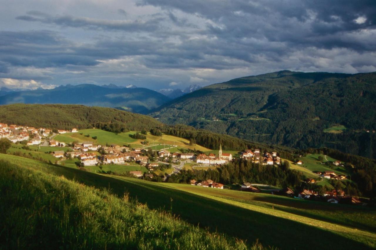 Perchnerhof Apartment Terento Bagian luar foto